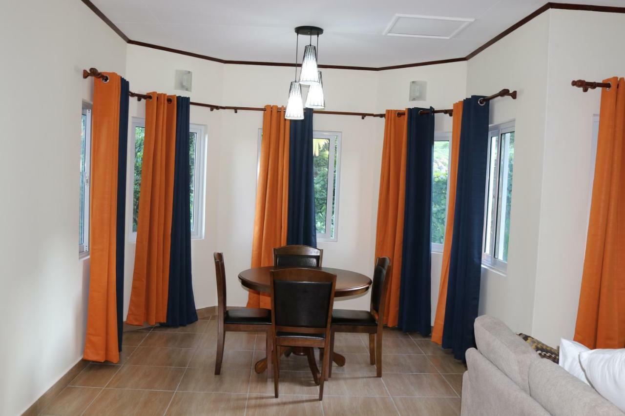 Le Ronce Villa 앙스 로얄 외부 사진